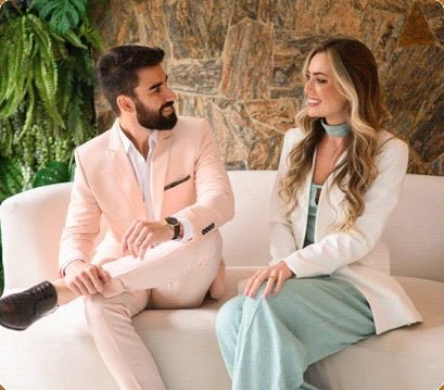 Dr. Bernardo Vianna e Dra. Virgínia Vianna na sala de espera da clínica